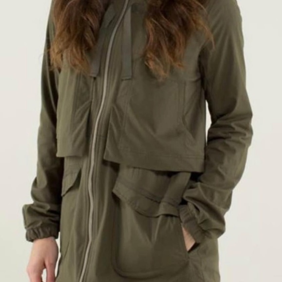 Lululemon Jacket Size 6 - Picture 6 of 6